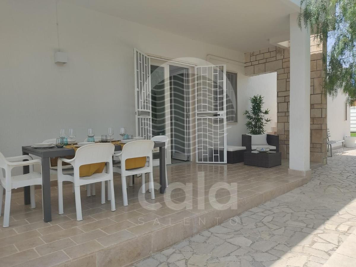 Apples House By Cala Salento Villa Torre Lapillo Buitenkant foto